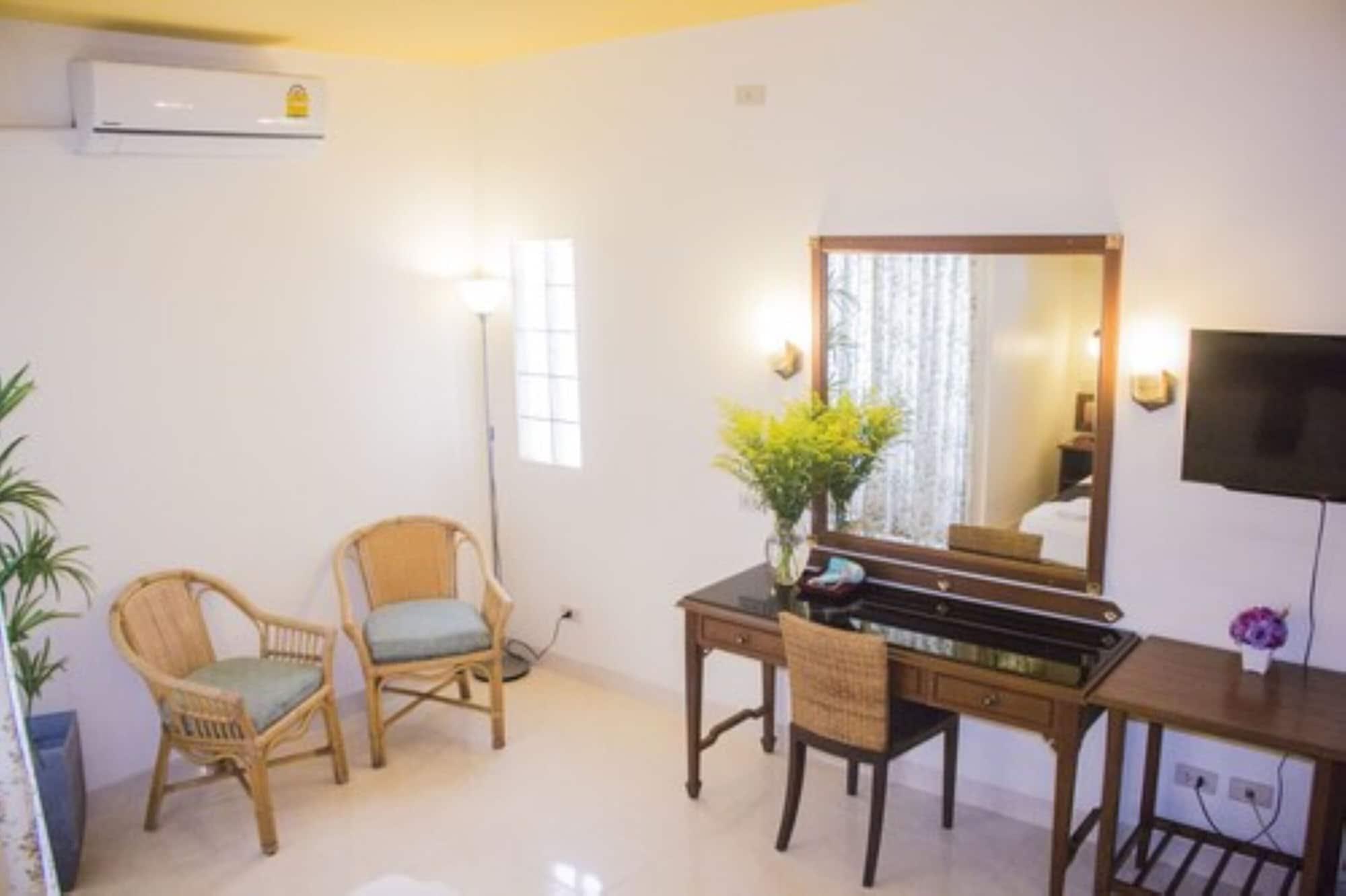 People Place Boutique In Town - Sha Extra Hotel Chiang Mai