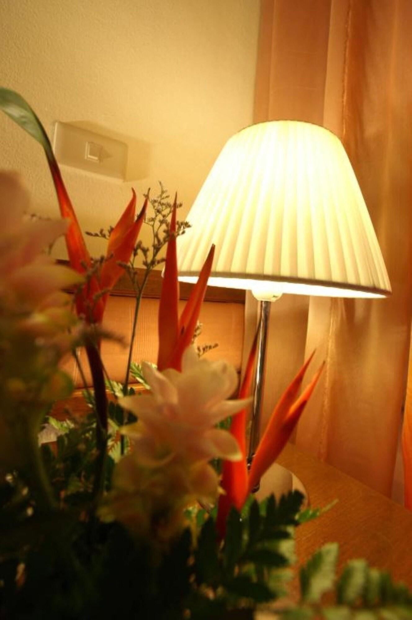 People Place Boutique In Town - Sha Extra Hotel 3*