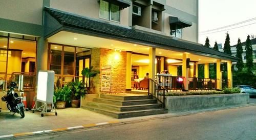 People Place Boutique In Town - Sha Extra Hotel 3*