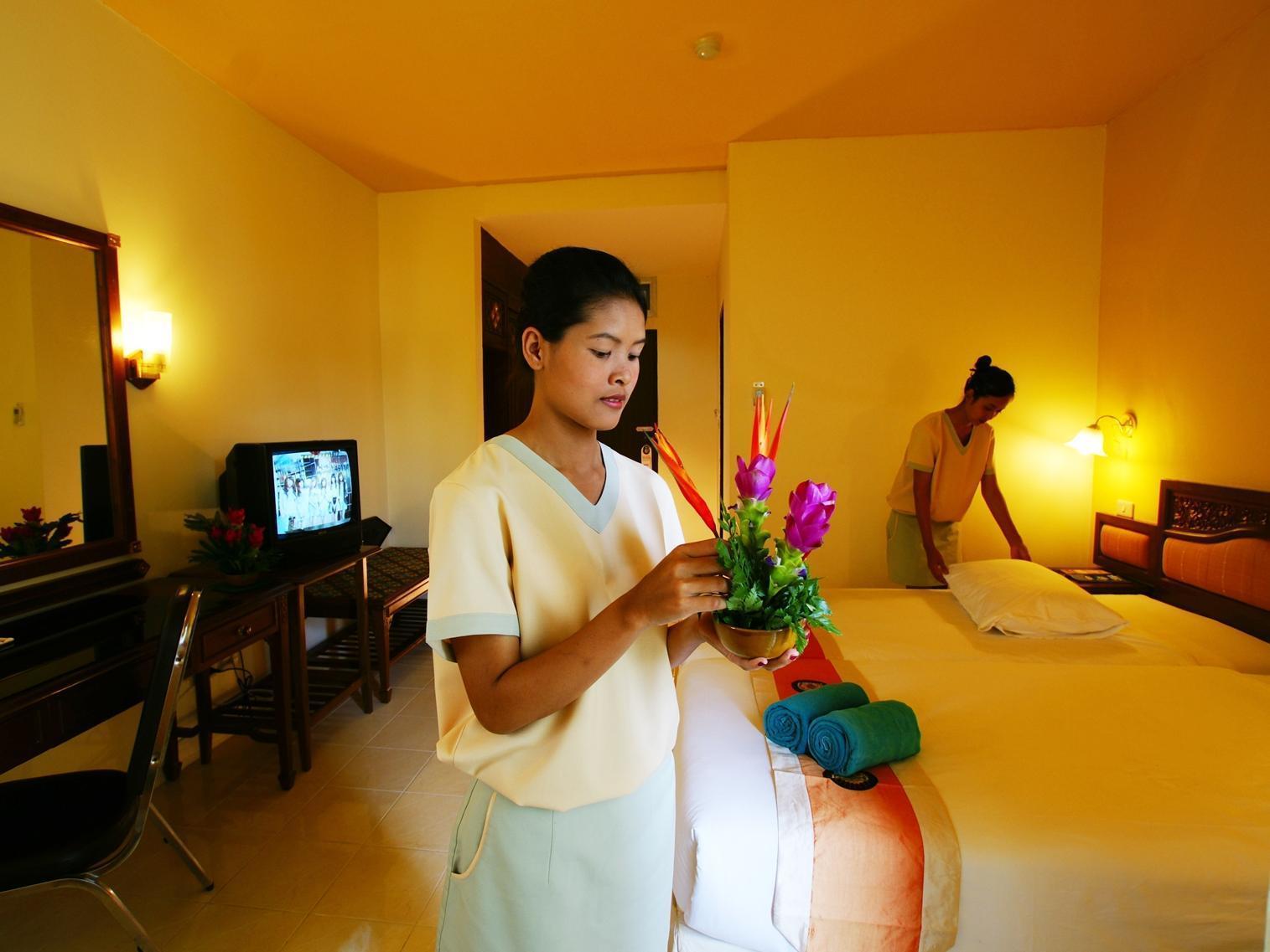 People Place Boutique In Town - Sha Extra Hotel